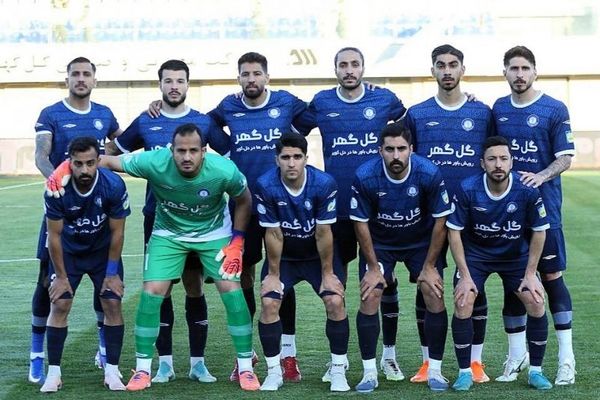 شکست سنگین پرسپولیس مقابل گل گهر / پیروزی تاریخی سیرجانی ها برای اولین بار برابر قرمزها