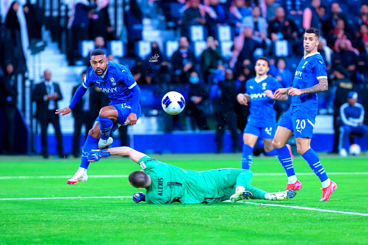 الهلال پرسپولیس را گلباران کرد