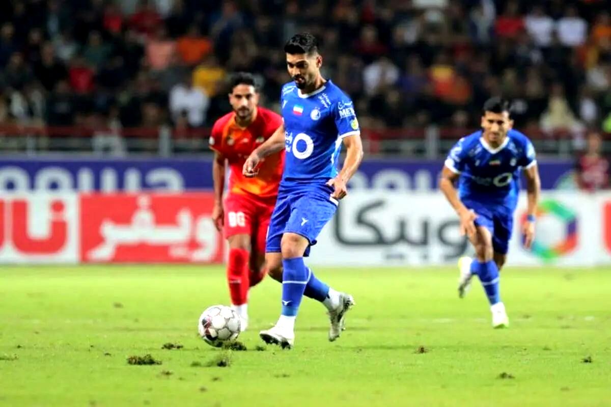 پیروزی پرسپولیس با کامبک بزرگ و توقف استقلال در قائمشهر