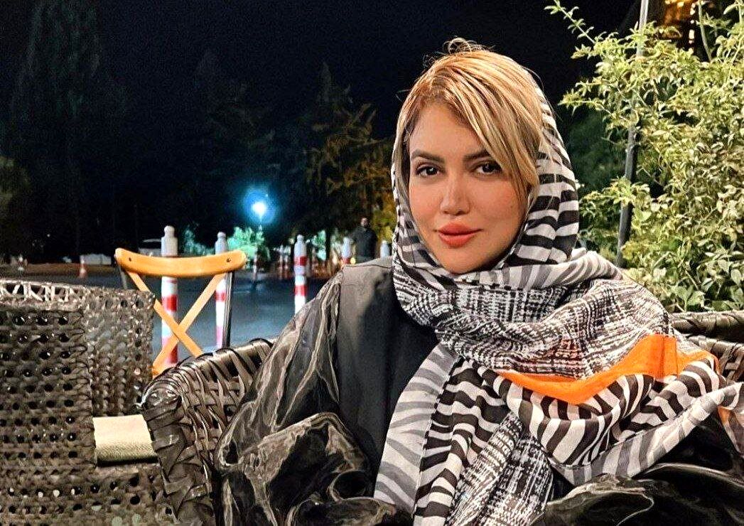یادبود استقلال برای سالگرد درگذشت سارا طاووسی