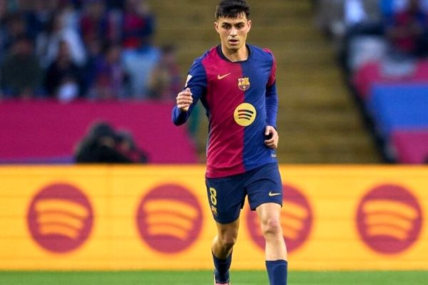 ستاره بارسلونا کلیسا خرید/ عکس 