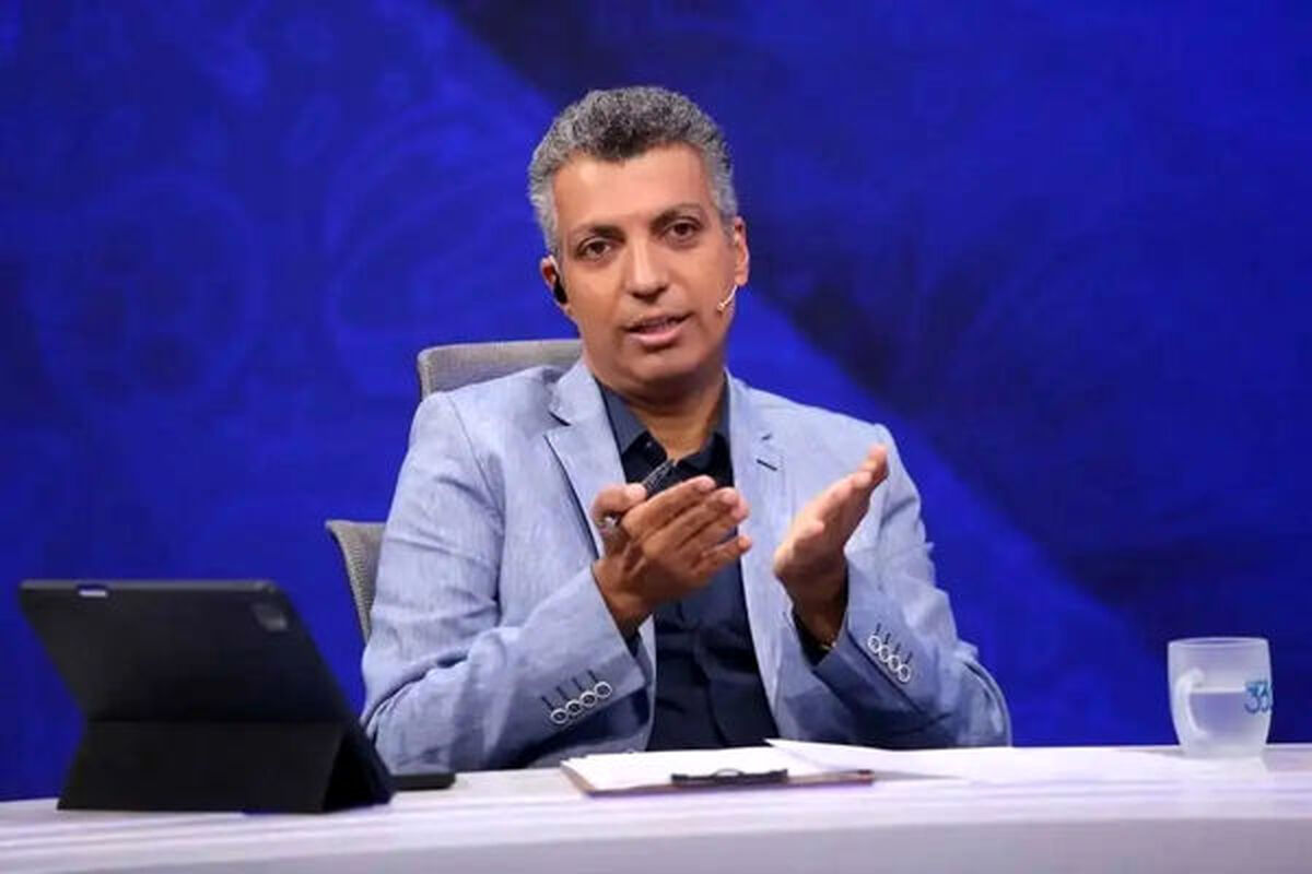 ببینید/ واکنش تند عادل فردوسی پور به اهانت گزارشگر افغانستانی