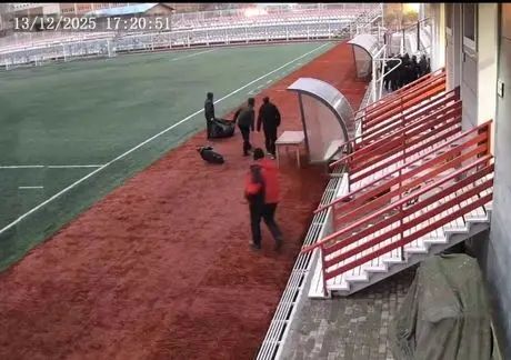 ویدئوی کتک‌زدن خبرنگار توسط محمود فکری