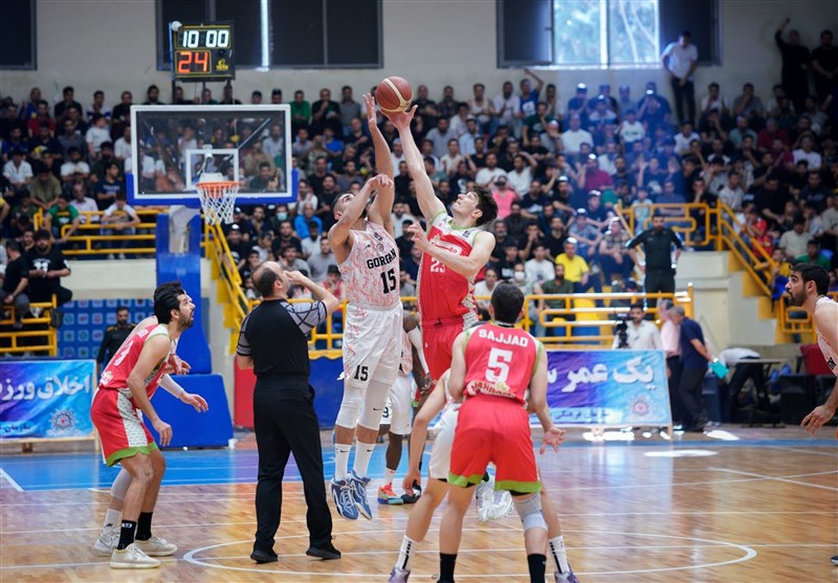 شهرداری گرکان اولین دیدار نیمه‌نهایی را برد
