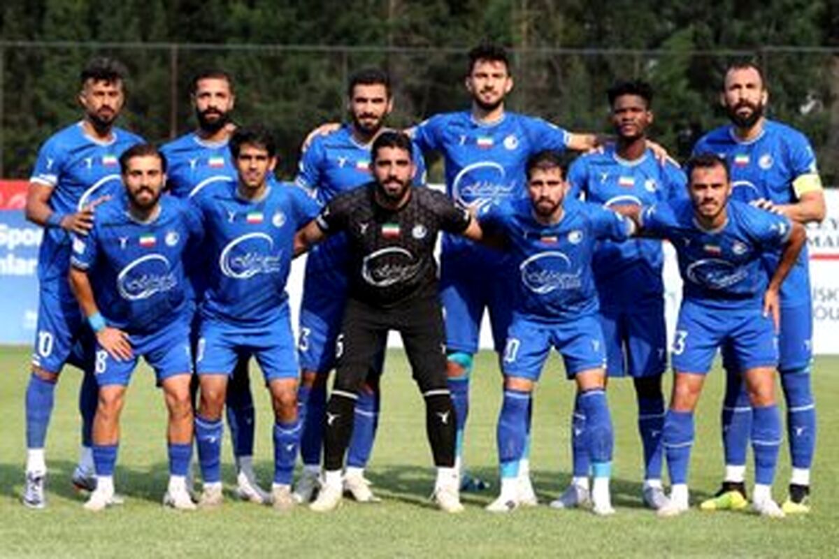 استوری هافبک خارجی استقلال برای سوپرجام
