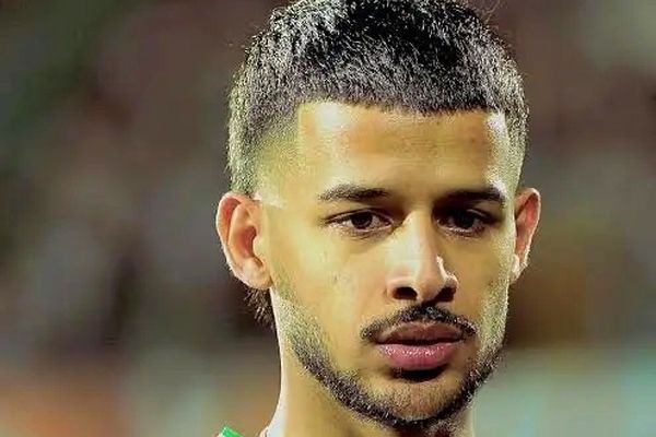 مهدی قایدی در امارات کاریکاتور شد