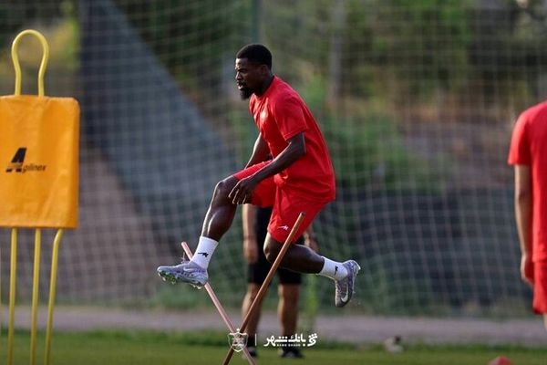 اوریه مصدوم شد

