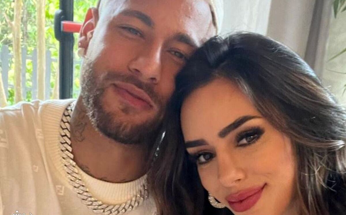 جزئیات جدید از جدایی نیمار از همسرش/ ستاره برزیلی ۹۲بار به زنش خیانت کرد! 