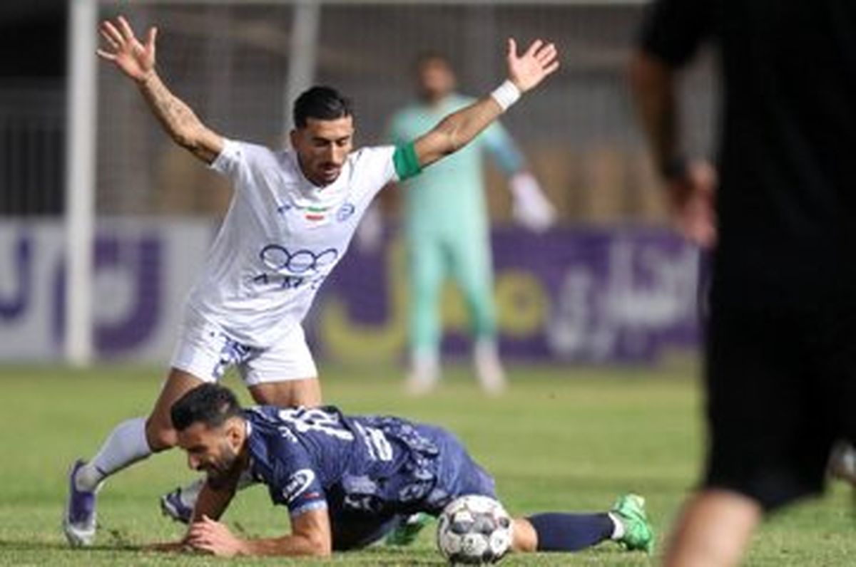 تَرَک خوردن مهره کمر بازیکن استقلال