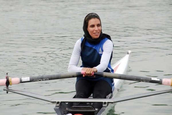 ملی‌پوش روئینگ زنان: رزومه مربی خارجی از ما کمتر است/ فدراسیون و مسئولان به داد این رشته برسند

