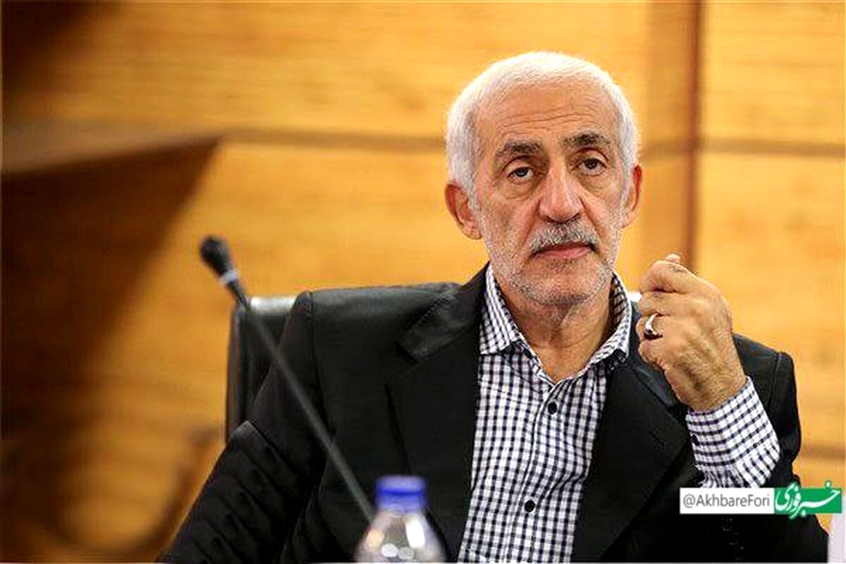 وزیر ورزش دولت احمدی نژاد گفت علی دایی را به جام جهانی نبرید، چون در کنسرت گوگوش بوده!
