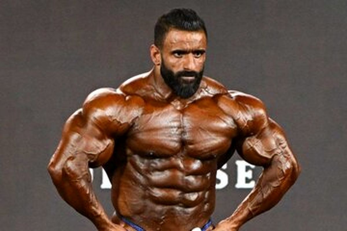 هادی چوپان قید جایزه ۳۲ میلیارد تومانی آرنولدکلاسیک را زد!
