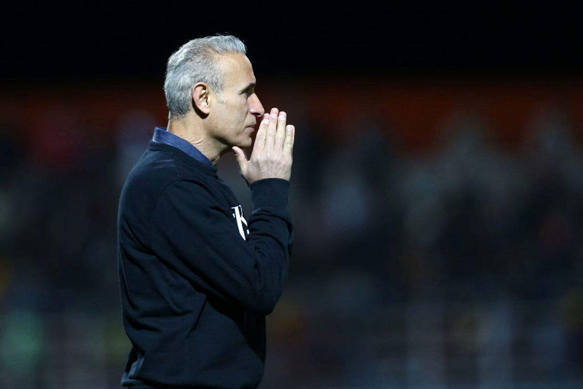 یحیی گل‌محمدی ممنوع‌الکار شده است؟