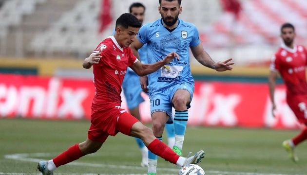 پرسپولیس یک - صفر چادرملو/ قرمزها به یک قدمی صدر رسیدند