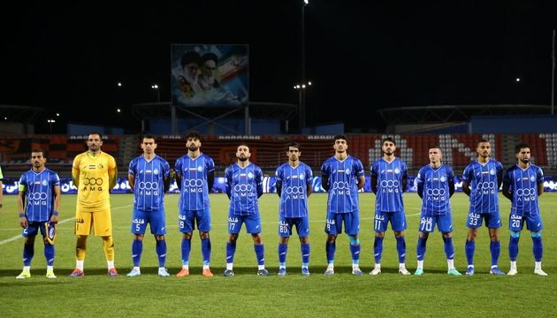 مس رفسنجان صفر - یک استقلال/ پیروزی در اولین بازی بعد از ساپینتو/ آبی ها با سهراب صدرنشین شدند