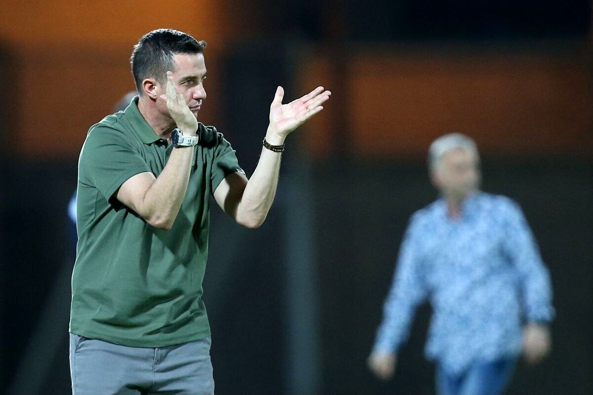 اوسمار در یک قدمی تمدید قرارداد با پرسپولیس