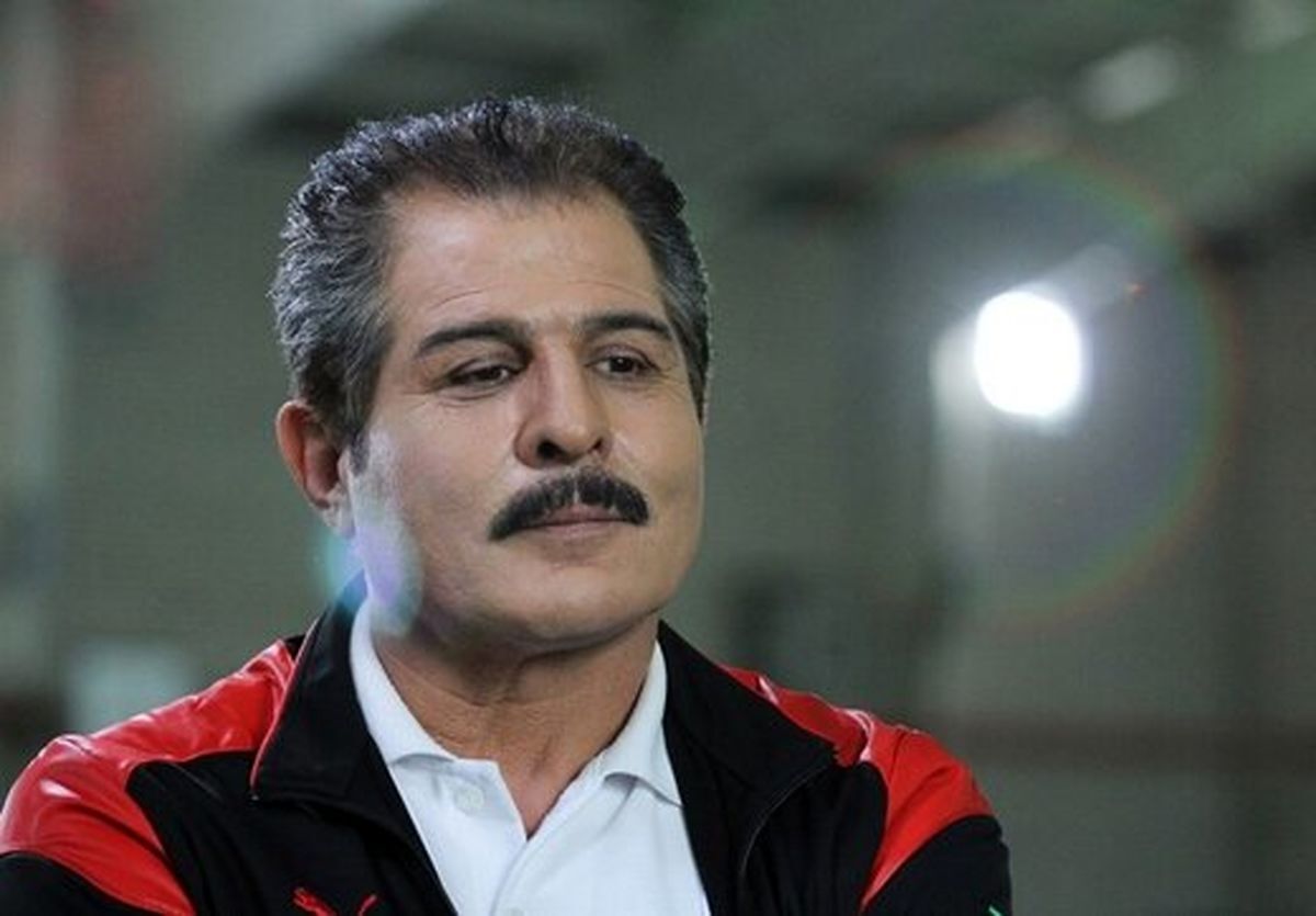 کاپیتان افسانه‌ای پرسپولیس در بستر بیماری