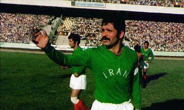 بهترین بازیکن تاریخ فوتبال ایران در آسایشگاه سالمندان پاریس بستری است/ عکس 