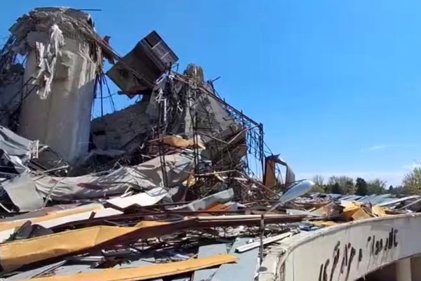 ببینید/ تصاویر تازه از وضعیت سالن ۱۲ هزار نفری آزادی