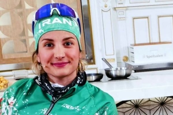 ورزشکار زن ایرانی در آغوش ستاره آمریکایی