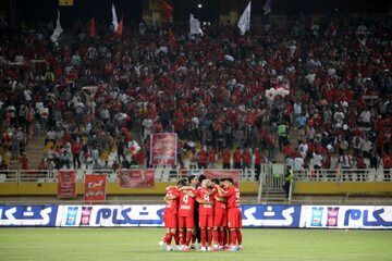 اتفاق عجیب در تبریز؛ مردان برای بازی زنان به ورزشگاه رفتند