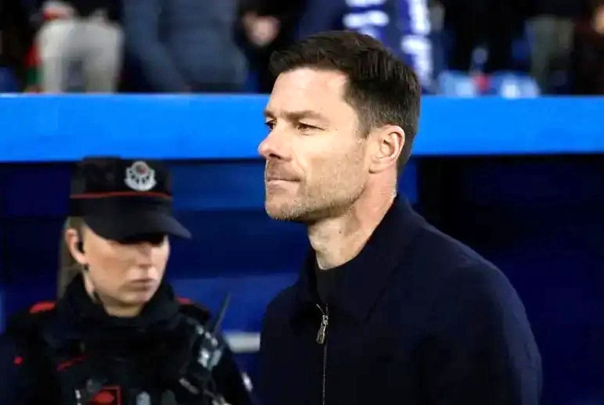 بدرقه تحقیرآمیز رئال با فریادهای ژابی، ژابی