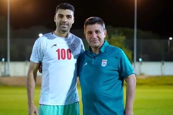 پیراهن «۱۰۰» بر تن طارمی؛ تقدیر قلعه‌نویی از یک دهه تلاش مهاجم تیم ملی