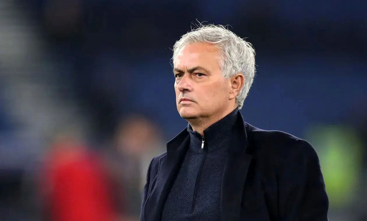 جایگاه عجیب مورینیو برای تماشای بازی با رئال مادرید!