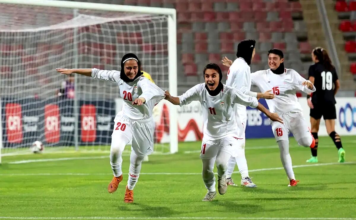 ببینید: جشن خاص گلزنان تیم ملی فوتبال زنان پس از صعود 