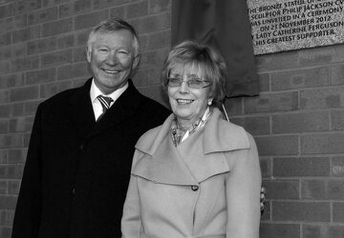 منچستریونایتد حقوق فرگوسن را قطع کرد!
