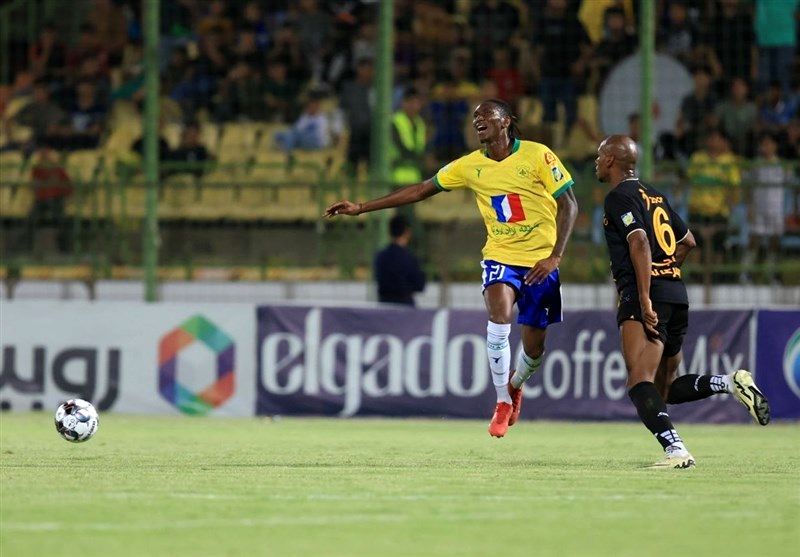 رد شکایت سپاهان و نساجی از صنعت نفت آبادان
