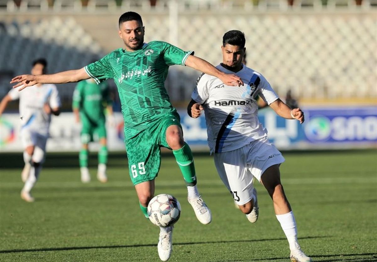  مصلح: اختلاف ۴۰ میلیاردی در دستمزدها منطقی نیست 