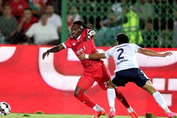 منصوریان دست روی بازیکن جنجالی پرسپولیس گذاشت