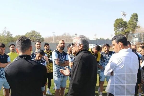زمین تمرین استقلال از دست رفت!