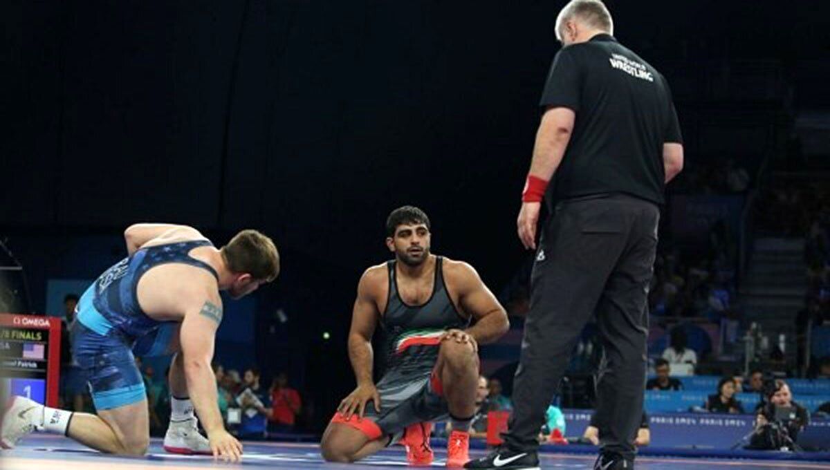 خشم مربی کشتی فرنگی از انتخاب طارمی: چرا قهرمان المپیک را کنار گذاشتند و یک غایب را آقای ورزش کردند؟!