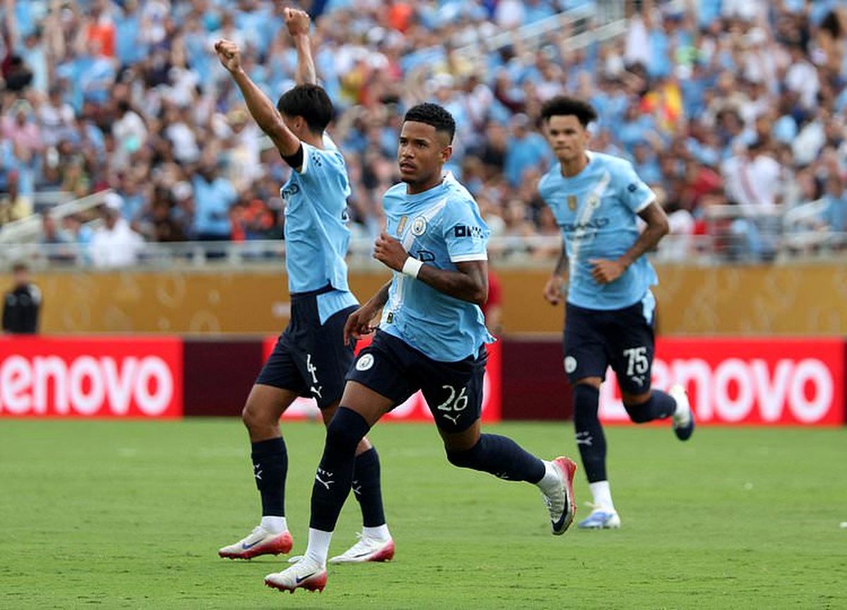 تحقیر بانوی پیر توسط پپ در آفتاب تند آمریکا