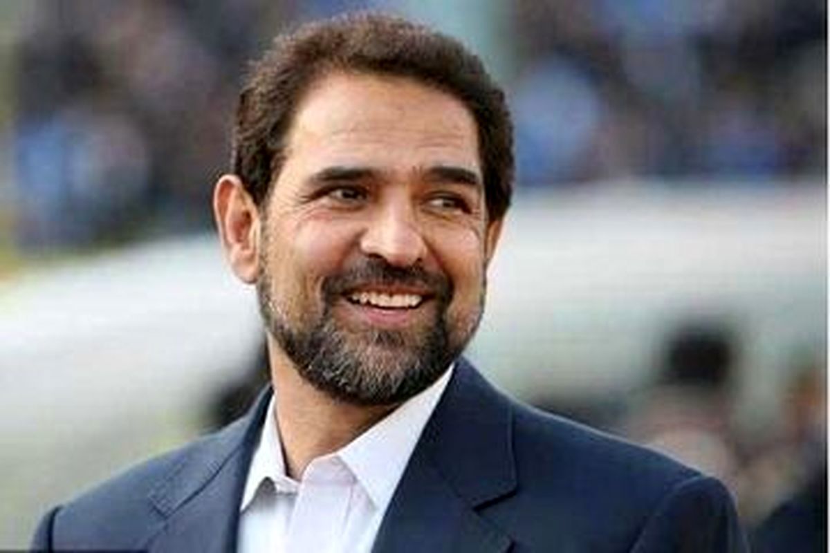 کنایه طنزآمیز فیروز کریمی به منصوریان/ ویدئو
