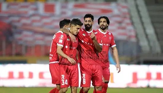 دلیل اصرار زیاد پرسپولیس برای ادامه لیگ چیست؟

