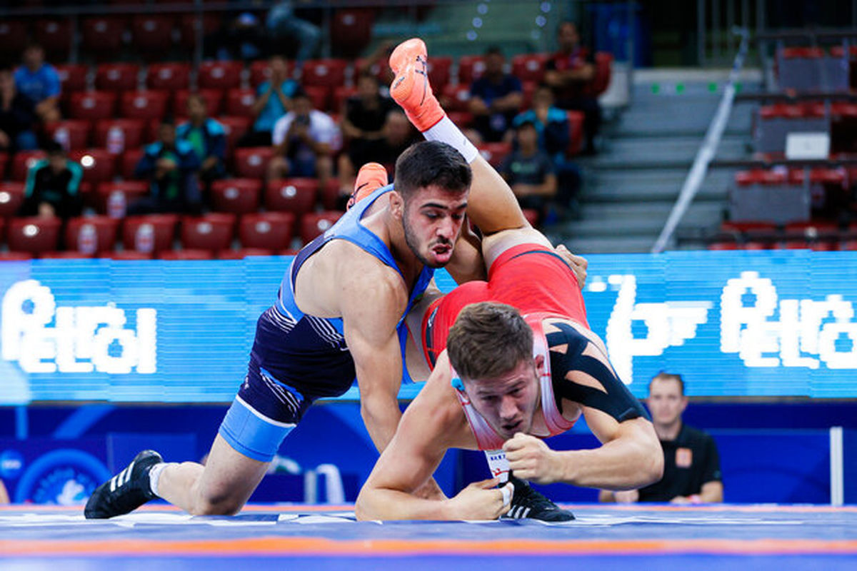 کشتی آزاد امیدهای جهان/ پیروزی‌های قاطع خواری، فیروزپور و معصومی
