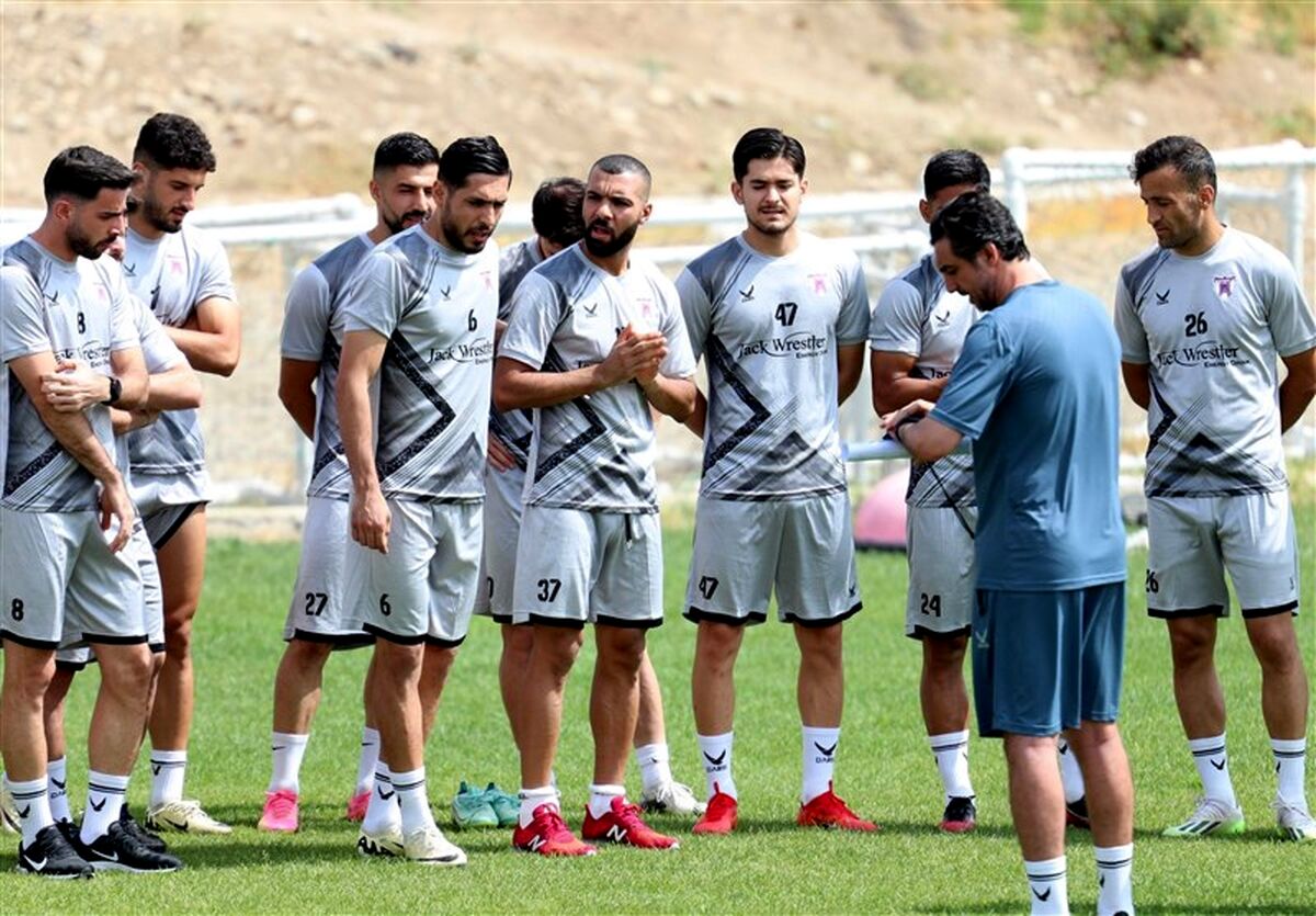 هوادار ۴ بازیکن جدید جذب کرد 