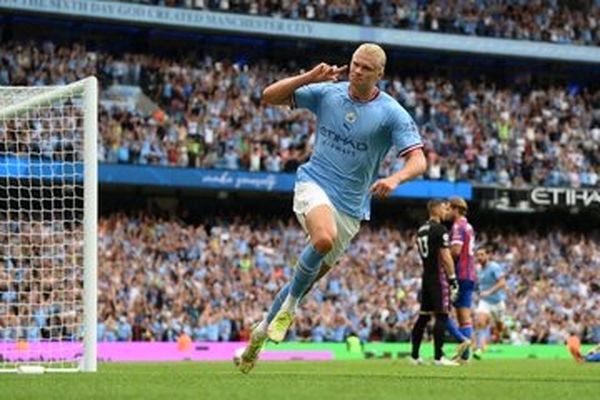 تصمیم عجیب فوق ستاره فوتبال/ هالند نام خانوادگی اش را عوض کرد!