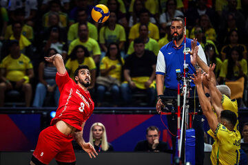 نخستین شکست تیم ملی والیبال ایران برابر برزیل پرستاره