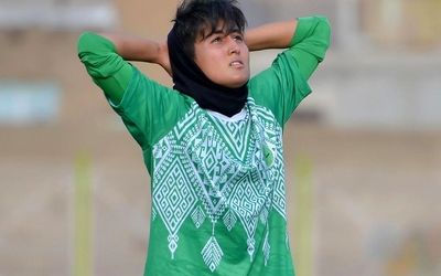 
دختر گل گهر برتر از همه گلزنان لیگ/ افسانه از 20 بالاتر رفت