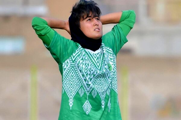 
دختر گل گهر برتر از همه گلزنان لیگ/ افسانه از 20 بالاتر رفت