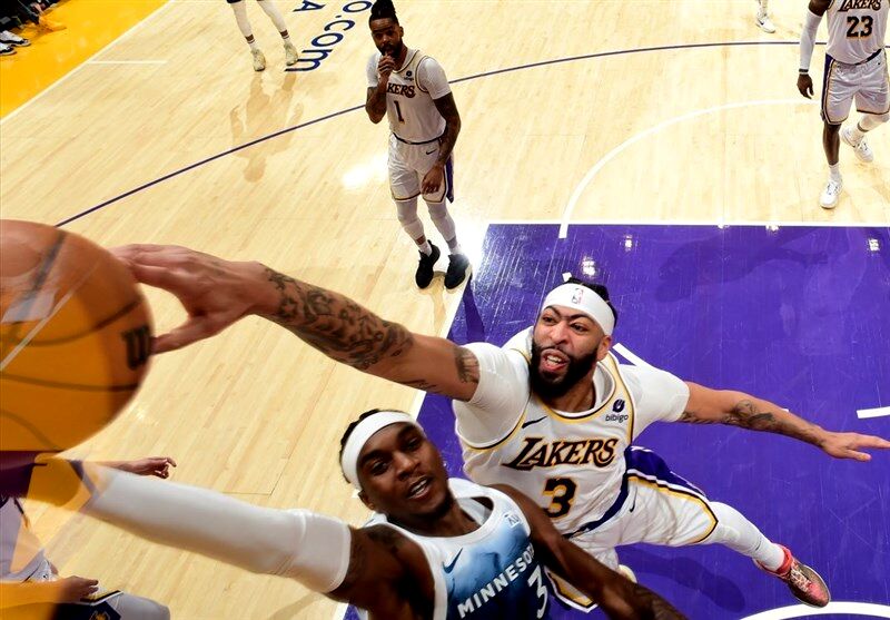 لیگ NBA| پیروزی لیکرز با آمار خیره‌کننده دیویس/ تداوم صدرنشینی تاندر
