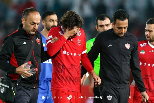 شوک به پرسپولیس؛ ستاره قرمزها دربی را از دست داد!