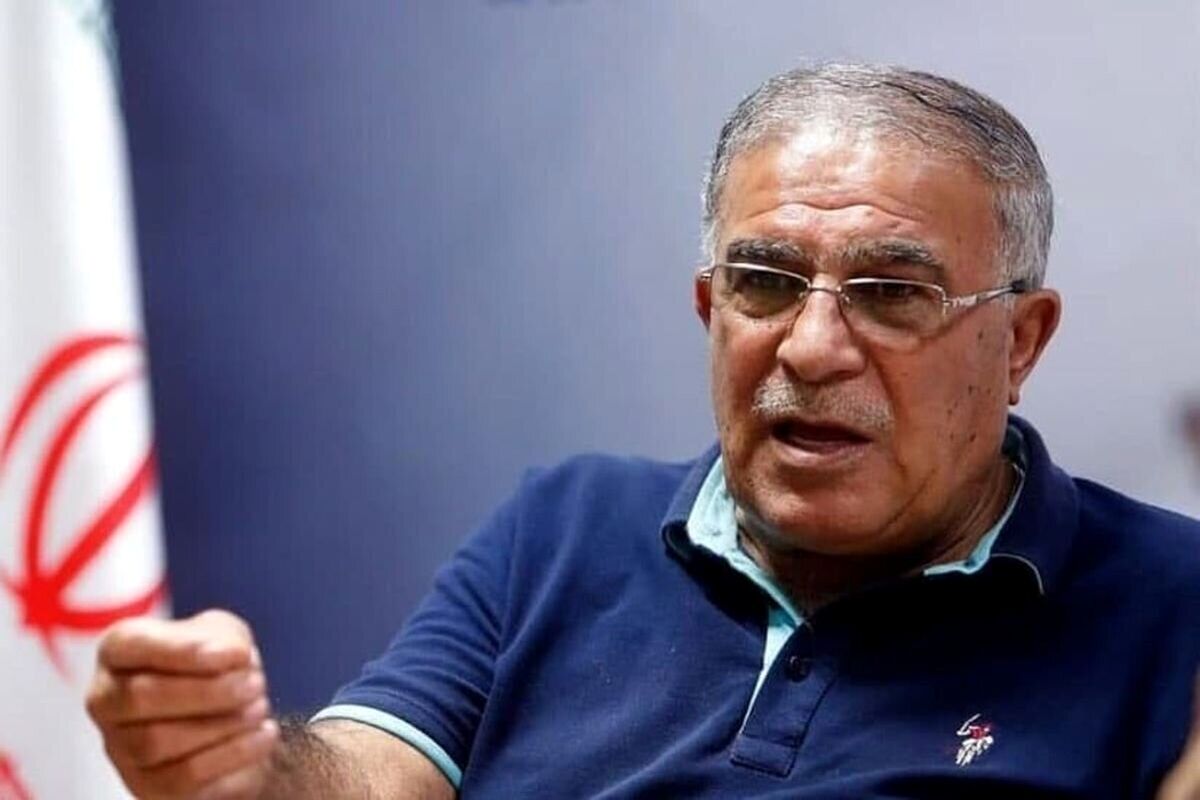 هواداران عصبانی، حسن روشن را در متروی تهران به دردسر انداختند