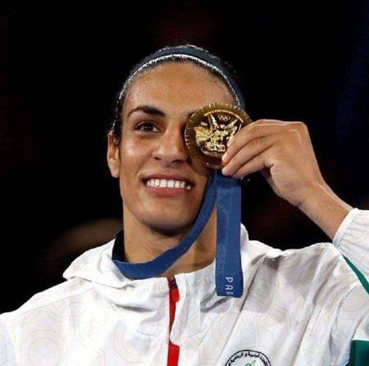 پایان رویای ایمان خلیف/  بوکسور جنجالی باید مدال طلا را پس بدهد