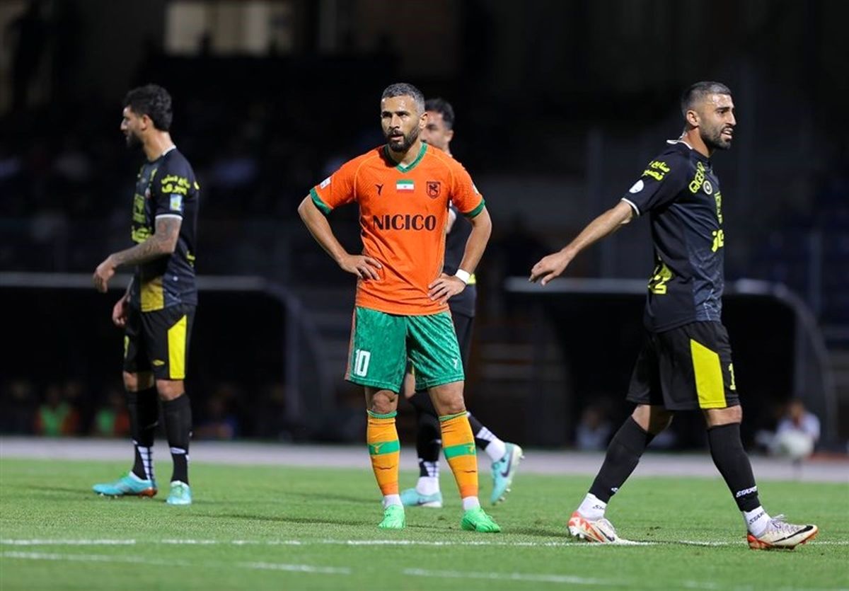 آقای گل لیگ برتر  به استقلال خوزستان ملحق شد 