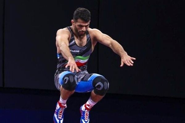 حمایت ویژه علیرضا دبیر از حسن یزدانی